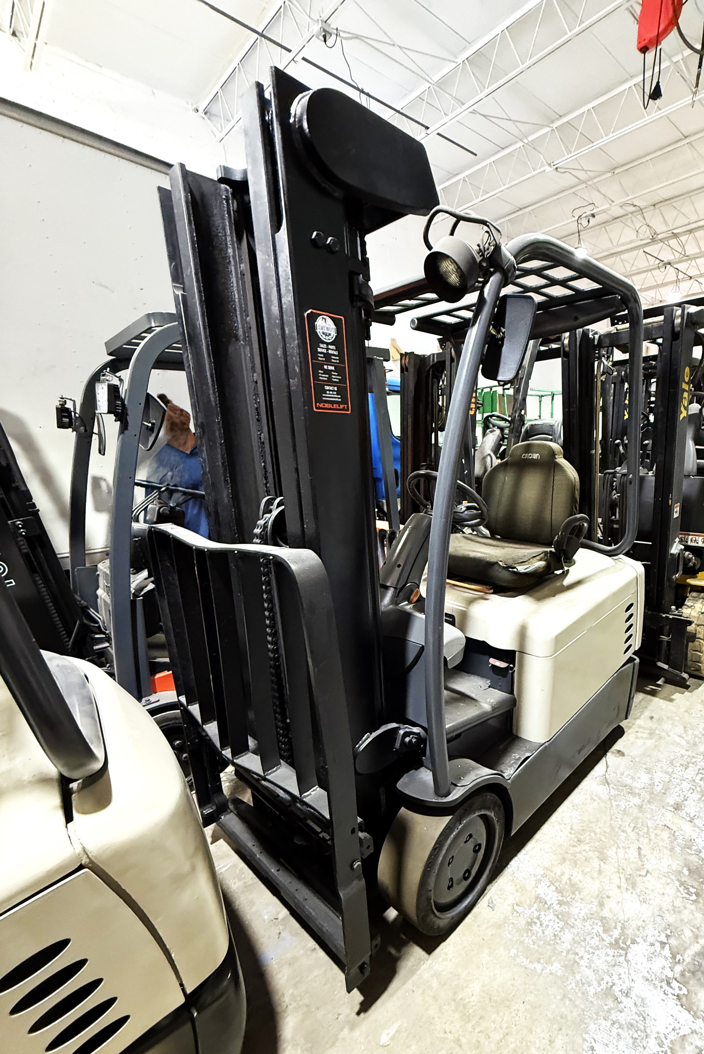 FORKLIFT CROWN SC4500 ELECTRIC 5K LBS (CHASSIS ONLY) 50715A1 (image for) FORKLIFT CROWN SC4500 ELECTRIC 5K LBS (CHASSIS ONLY) 50715A1
