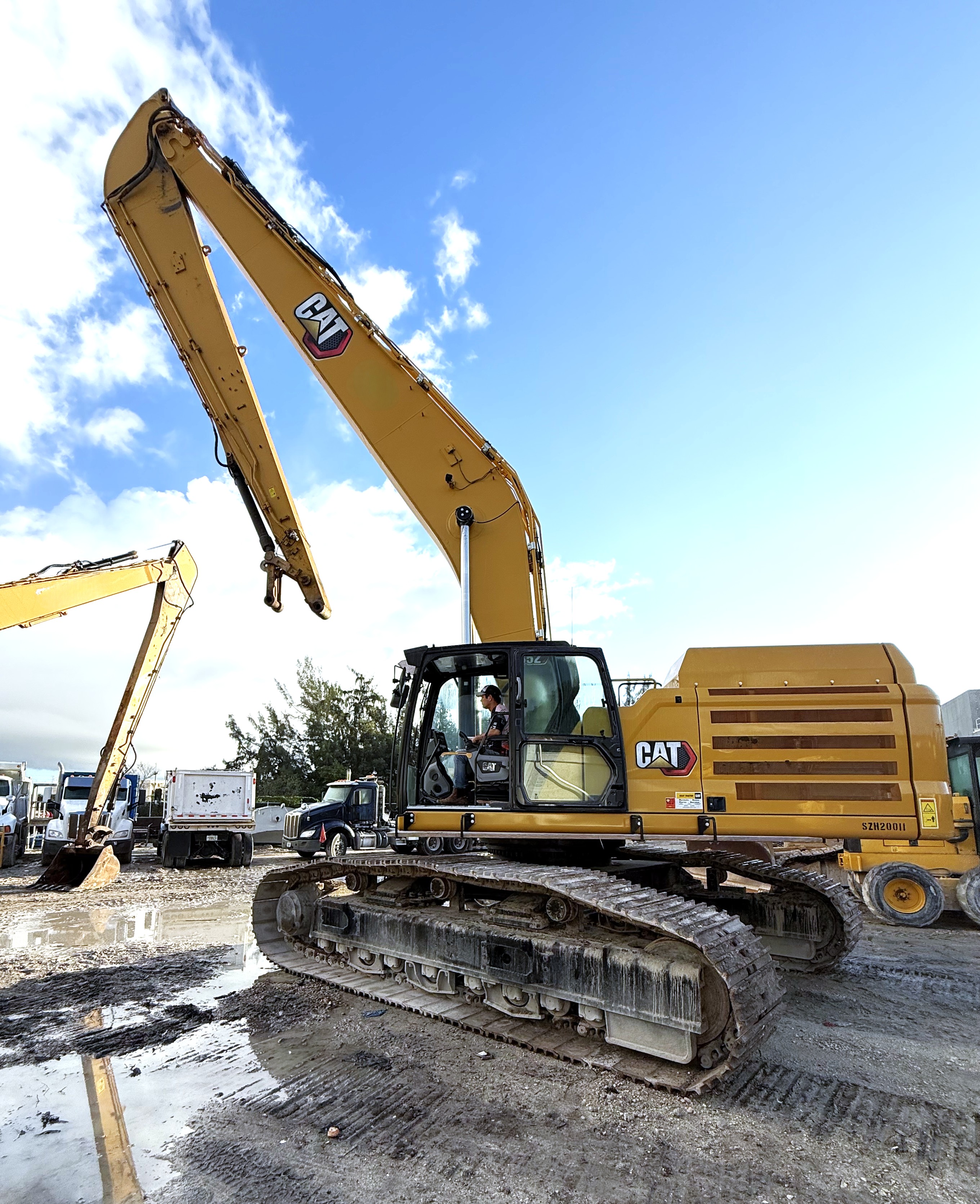EXCAVATOR TRACTOR CATERPILLAR CAT352J 0011 60100C9 (image for) EXCAVATOR TRACTOR CATERPILLAR CAT352J 0011 60100C9